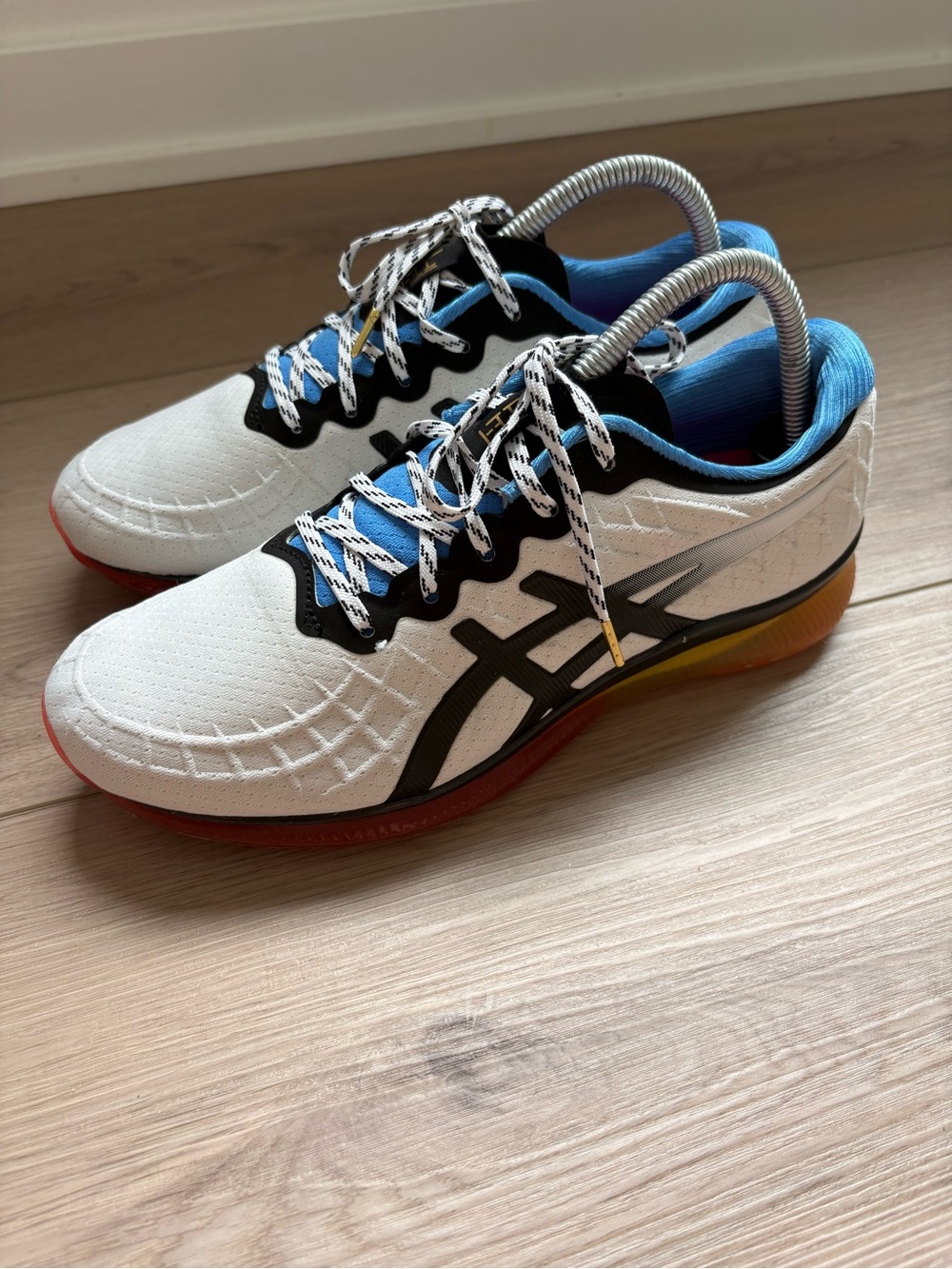ASICS GEL-Quantum Infinity women's running shoes size 8